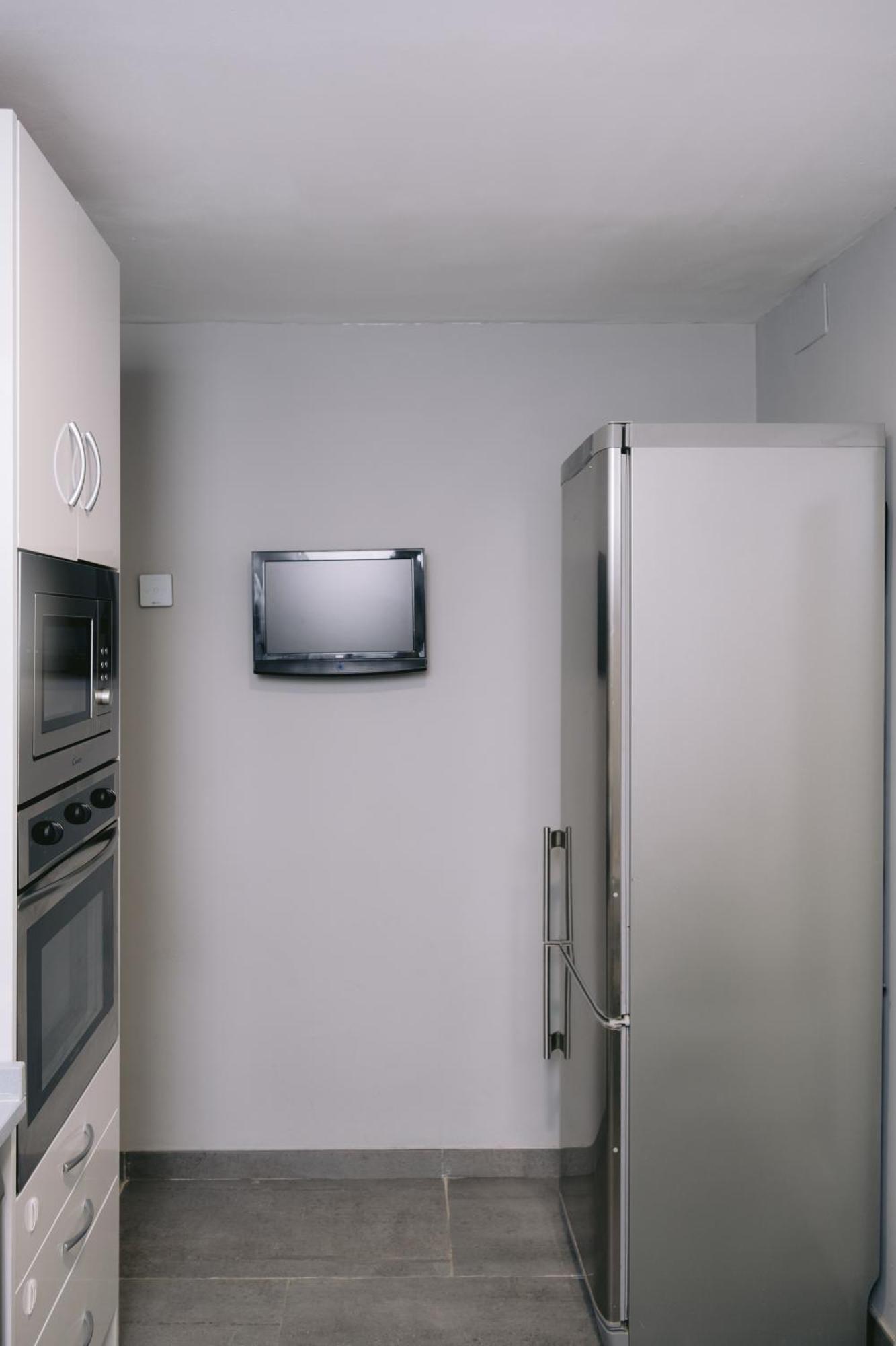ホテル Piso Compartido Delyrent, Reja ハエン エクステリア 写真