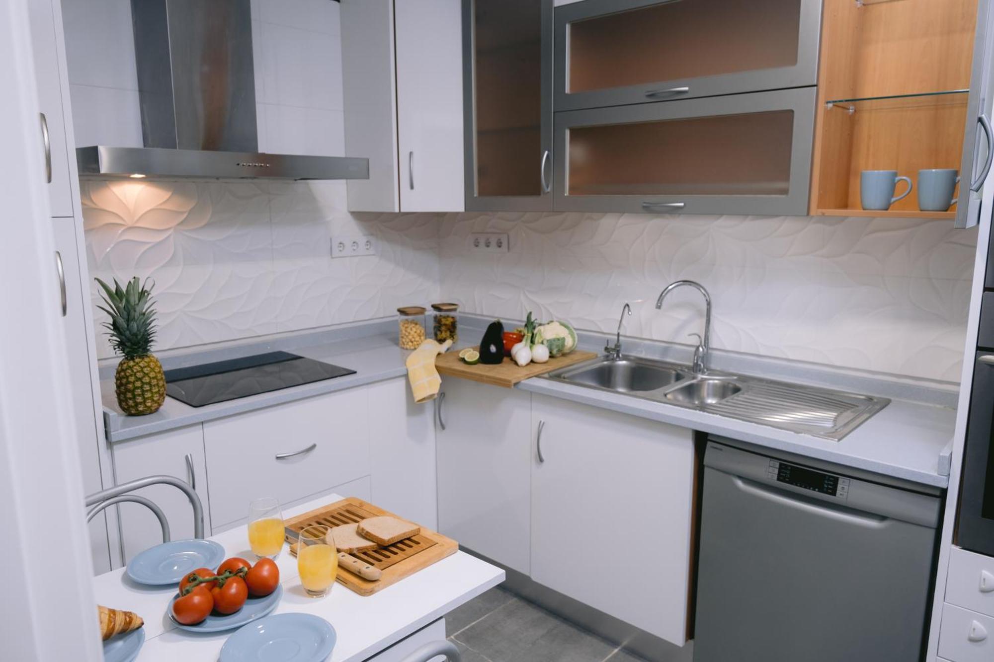 ホテル Piso Compartido Delyrent, Reja ハエン エクステリア 写真