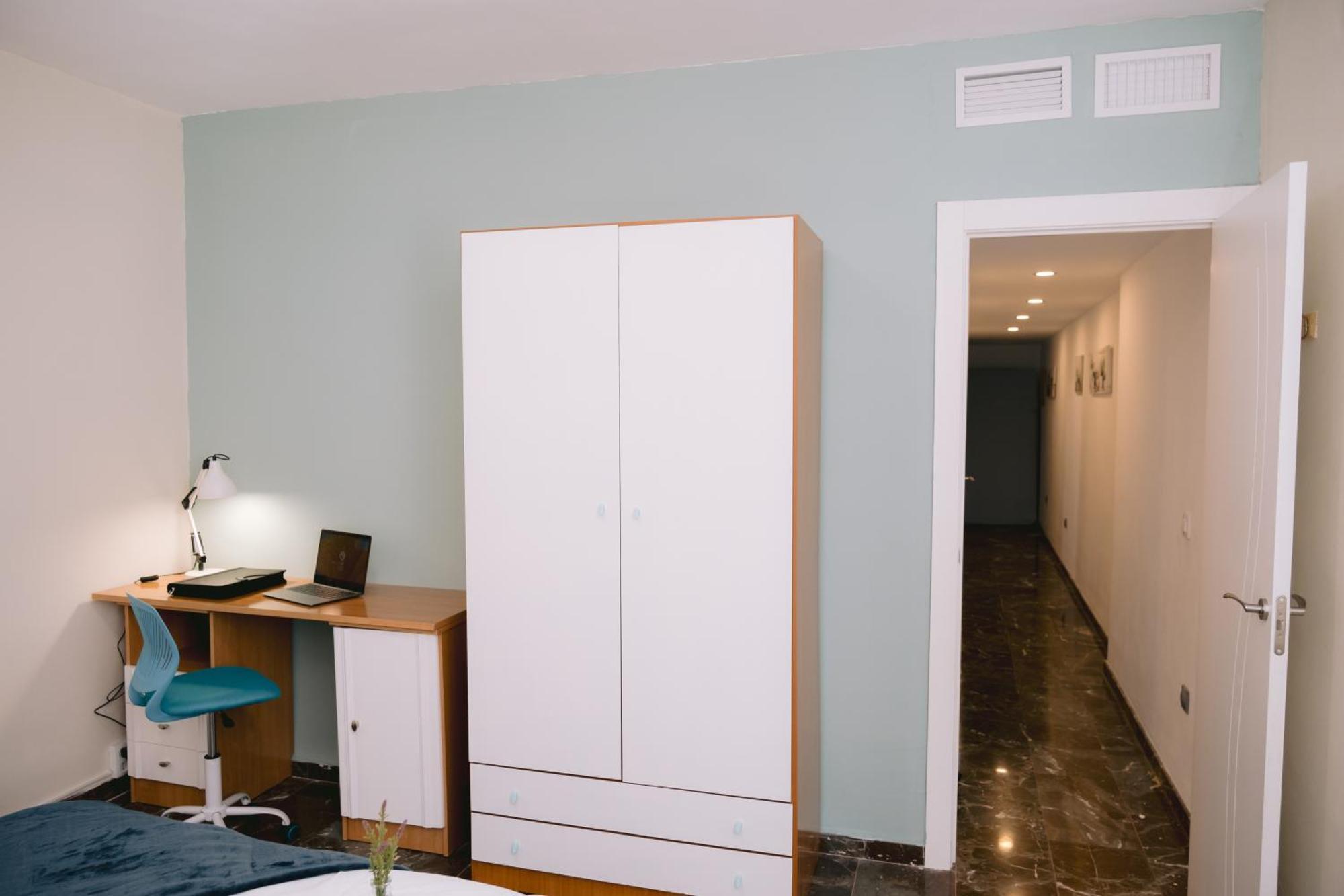 ホテル Piso Compartido Delyrent, Reja ハエン エクステリア 写真
